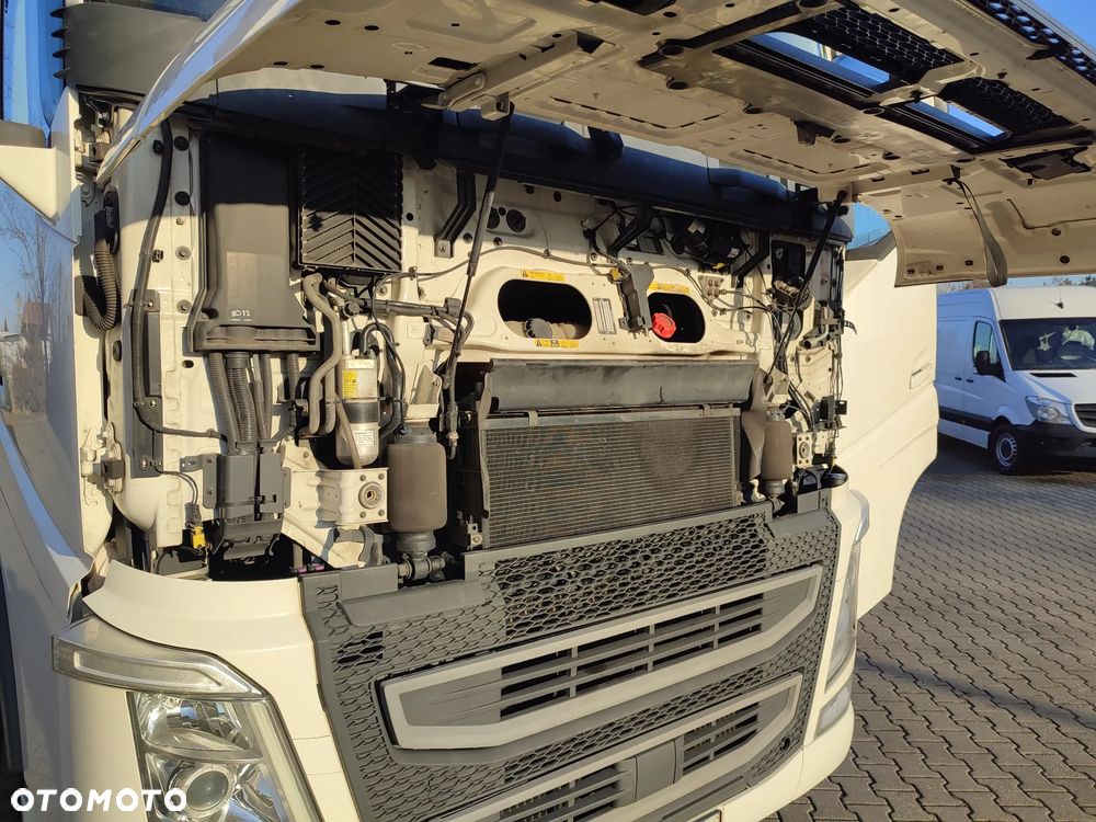 Volvo FH 460 LNG / GAZ / Kraków / 2020 ROK / EURO-6 - 24