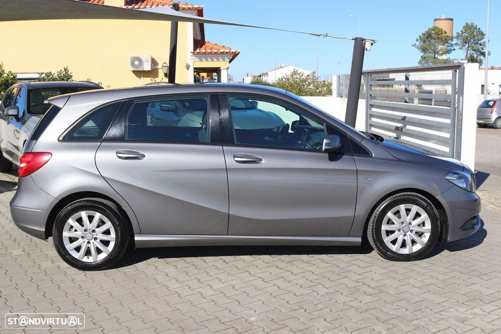 Mercedes-Benz B 180 CDi BlueEfficiency - 16