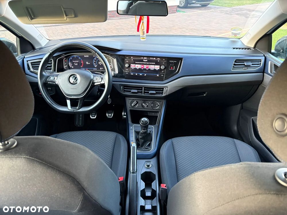 Volkswagen Polo - 11