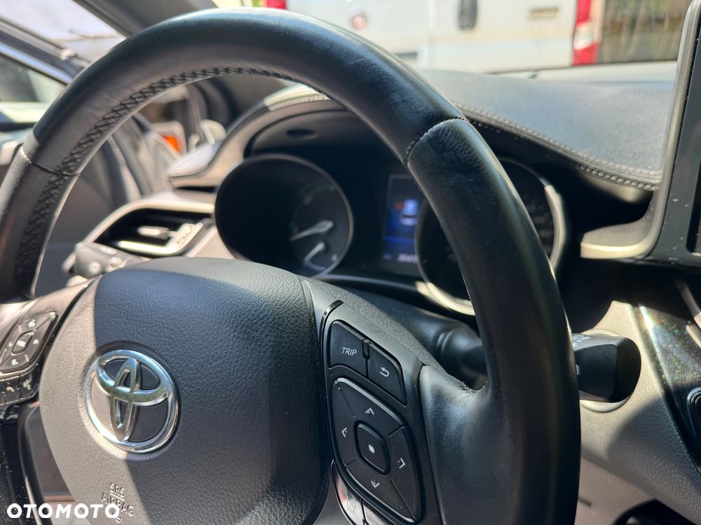 Toyota C-HR - 35