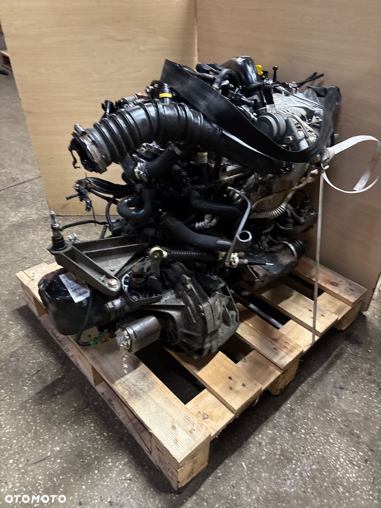 Silnik kompletny RENAULT CLIO III 05-09 1.2 16V TCE TURBO D4F784 SILNIK KOMPLETNY film nr l203 - 8