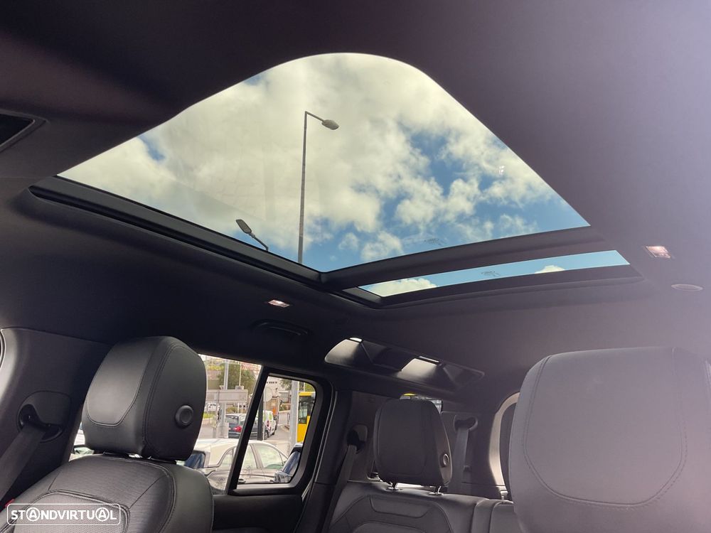 Land Rover Defender 3.0 D250 110 AWD X-Dynamic SE - 44