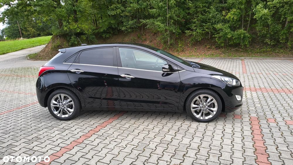 Hyundai i30 1.6 GDI Premium - 6