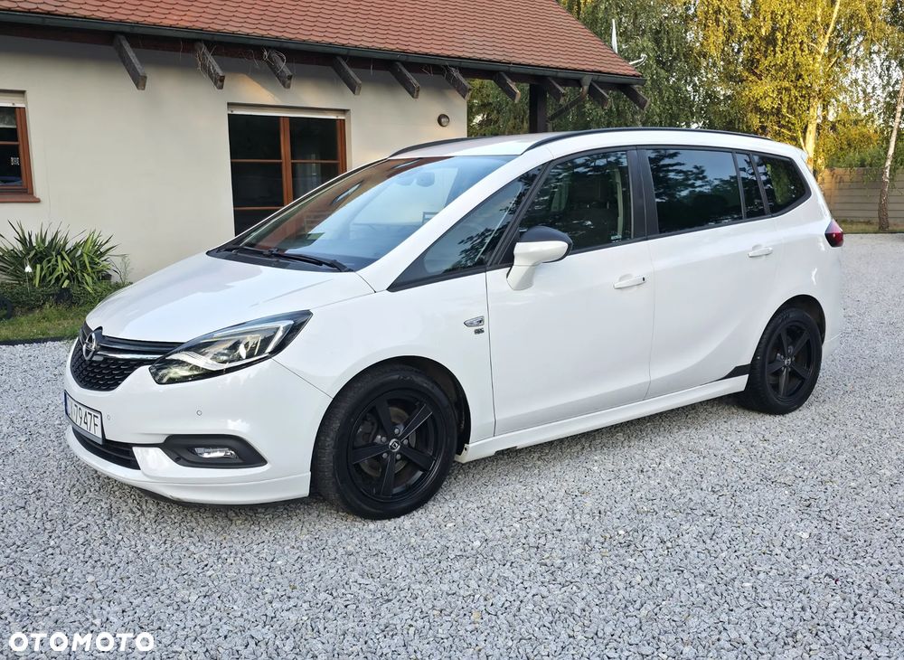 Opel Zafira Tourer 1.4 Turbo Automatik Active - 2