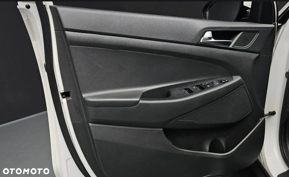 Hyundai Tucson - 13