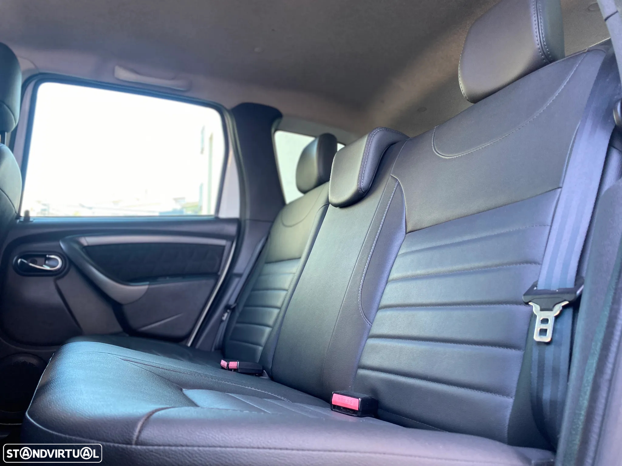 Dacia Duster 1.5 dCi Prestige - 10