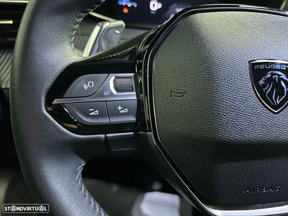 Peugeot 2008 1.2 Hybrid Allure e-DCS6 - 35