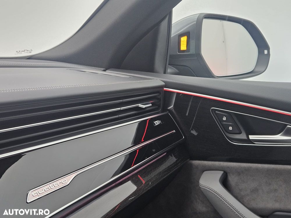 Audi Q8 55 TFSI quattro Tiptronic MHEV - 17