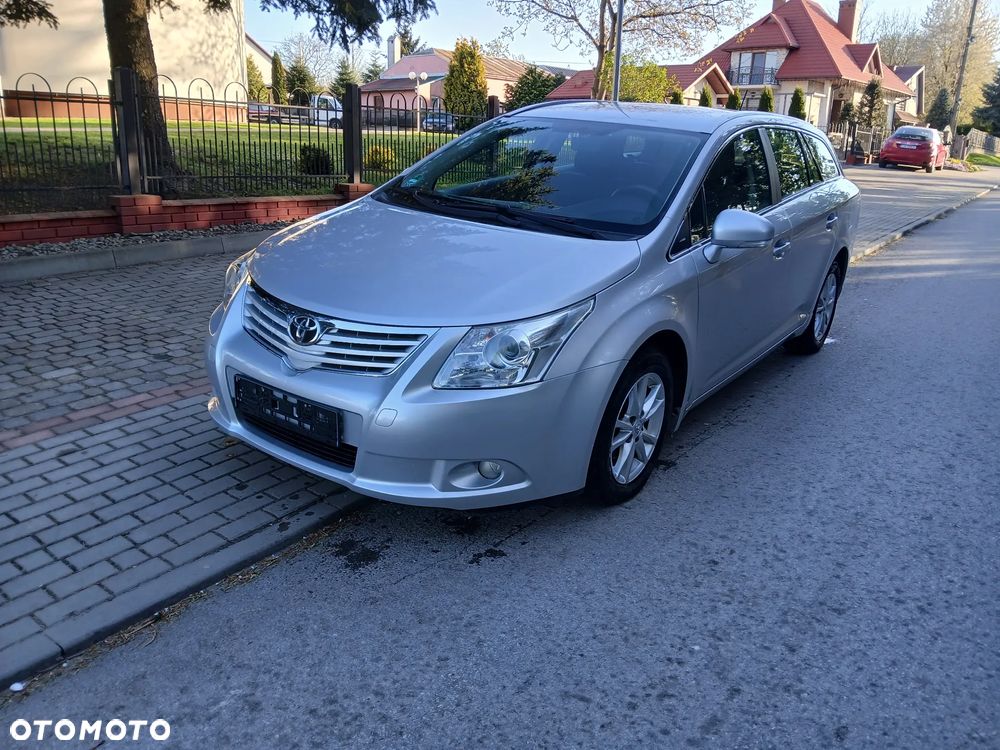 Toyota Avensis Touring Sports 1.8 Multidrive S Comfort