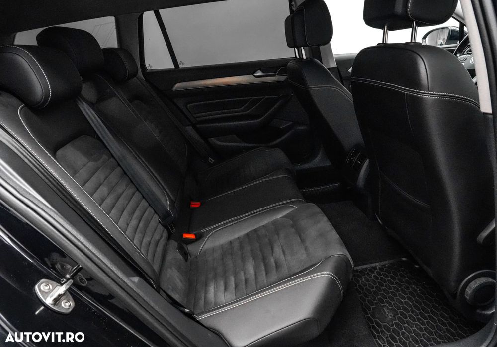 Volkswagen Passat 2.0 TDI DSG Highline - 16
