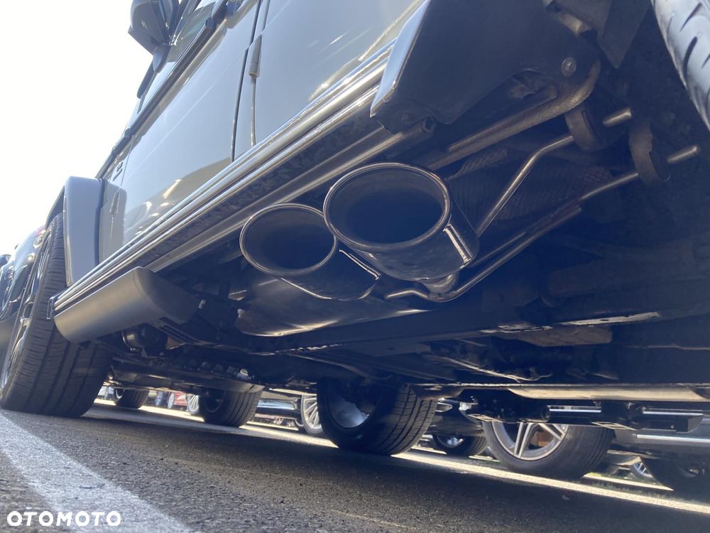 Mercedes-Benz Klasa G AMG 63 AMG SPEEDSHIFT 7G-TRONIC Edition 463 - 12