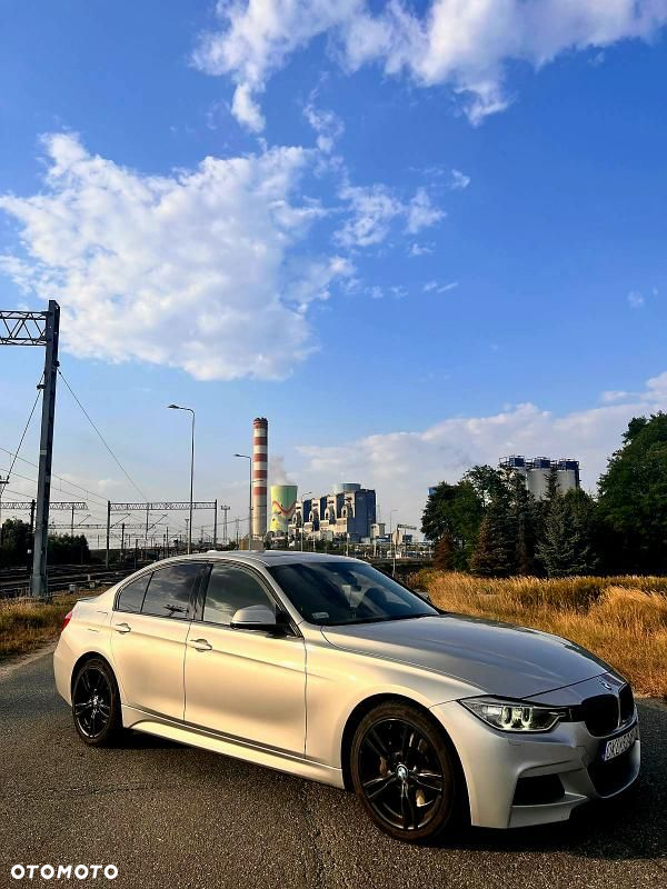 BMW Seria 3 335i xDrive M Sport - 6