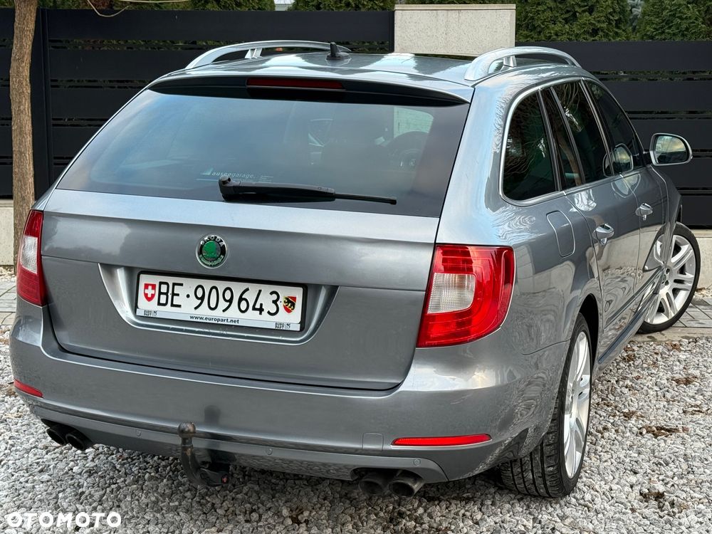 Skoda Superb 3.6 V6 4x4 DSG Ambition - 8