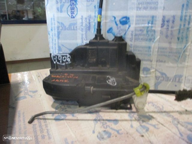 Fecho Fec4906 NISSAN MICRA 3 K12E 2010 1.5DCI 85CV  5P PRETO F ESQ 6 PINOS - 1