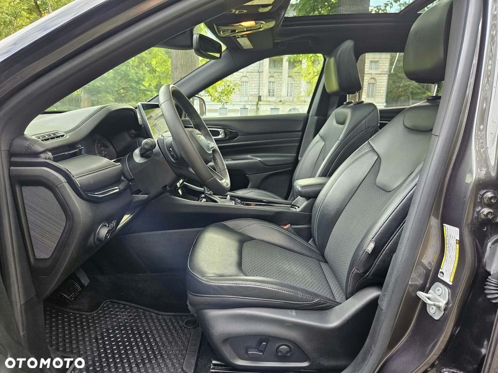 Jeep Compass - 6