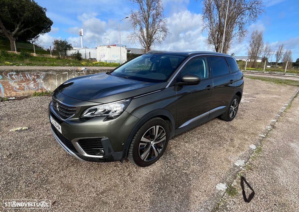 Peugeot 5008 1.2 PureTech Allure J18 - 1