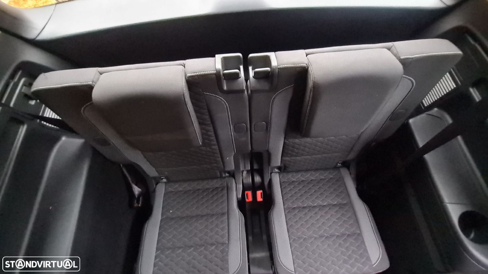 VW Touran - 46