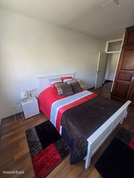 Apartamento T2 No Porto - Grande imagem: 5/12