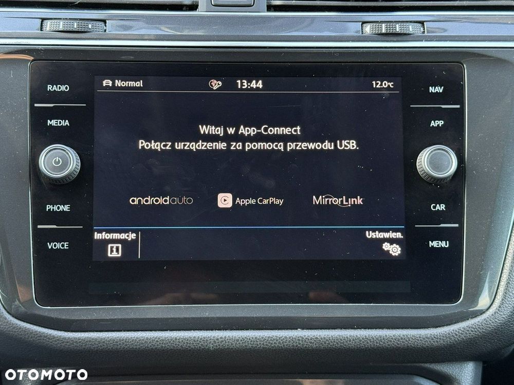 Volkswagen Tiguan Allspace 2.0 TDI 4Mot SCR Highline DSG 7os - 34