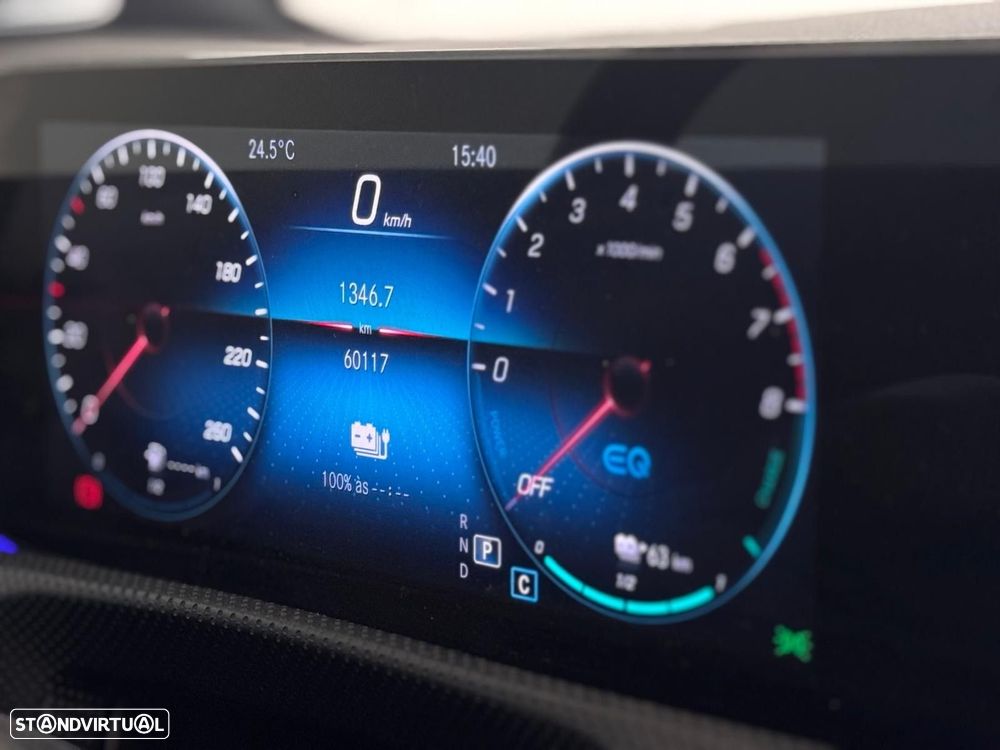 Mercedes-Benz CLA 250 - 11