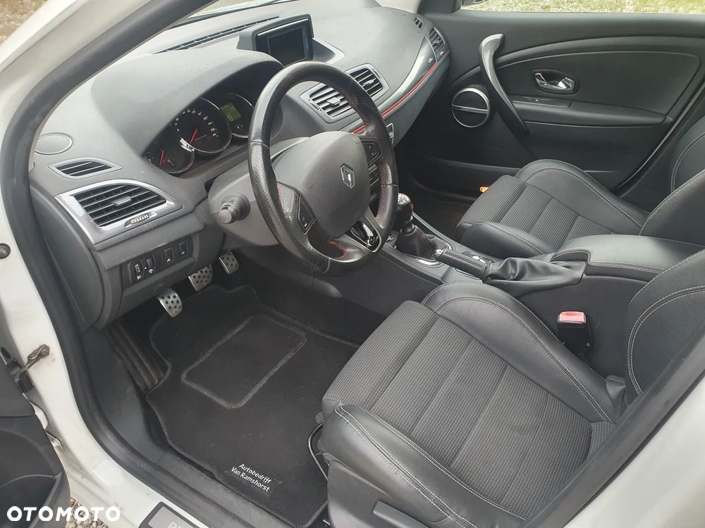Renault Megane 1.5 dCi Bose Edition - 10