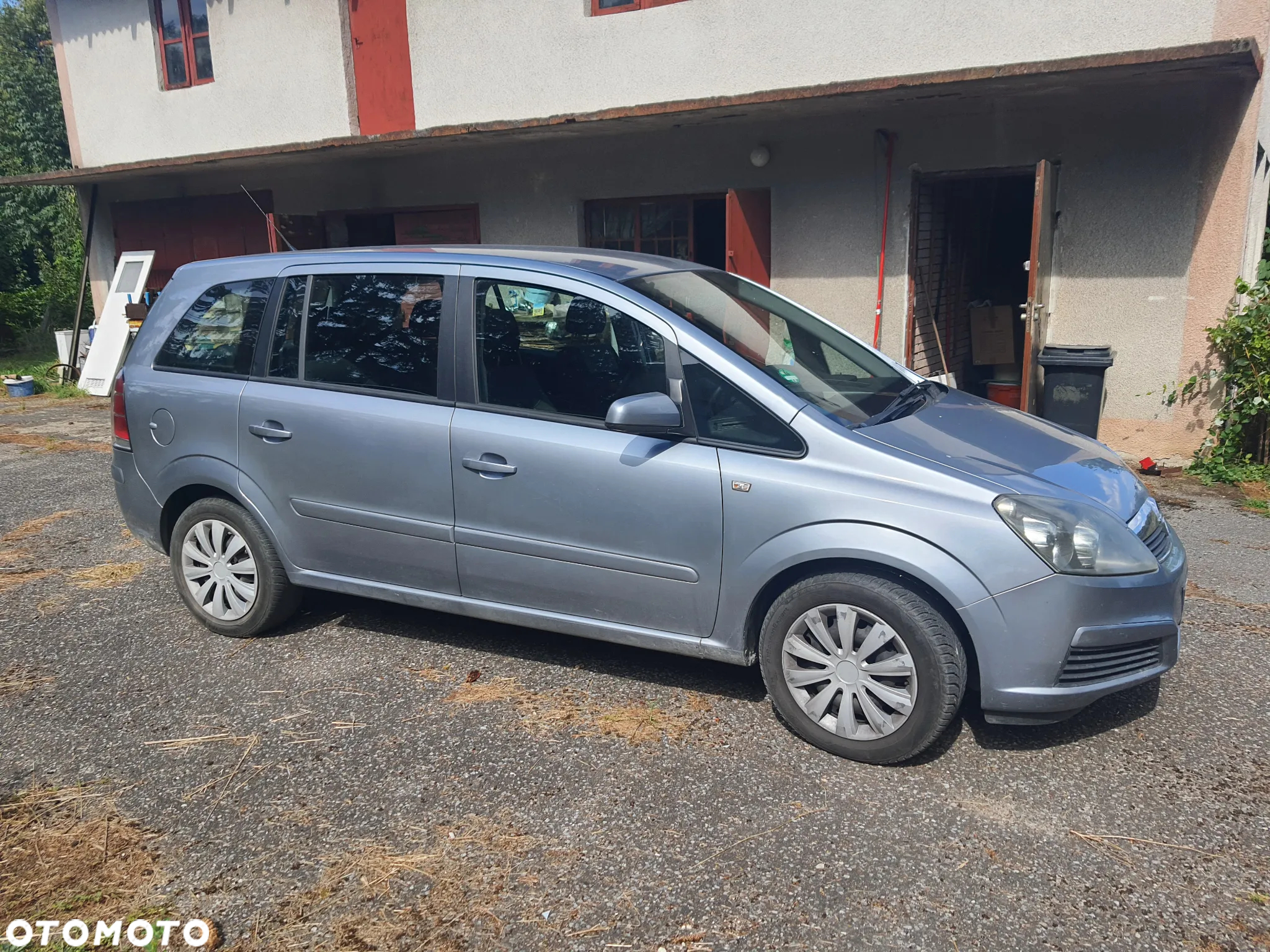 Opel Zafira 1.6 - 2