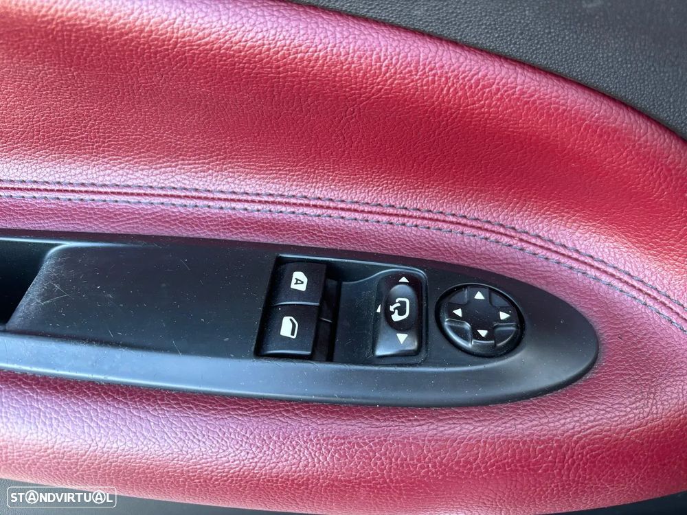 Citroën DS3 1.6 HDi Airdream Sport Chic - 6