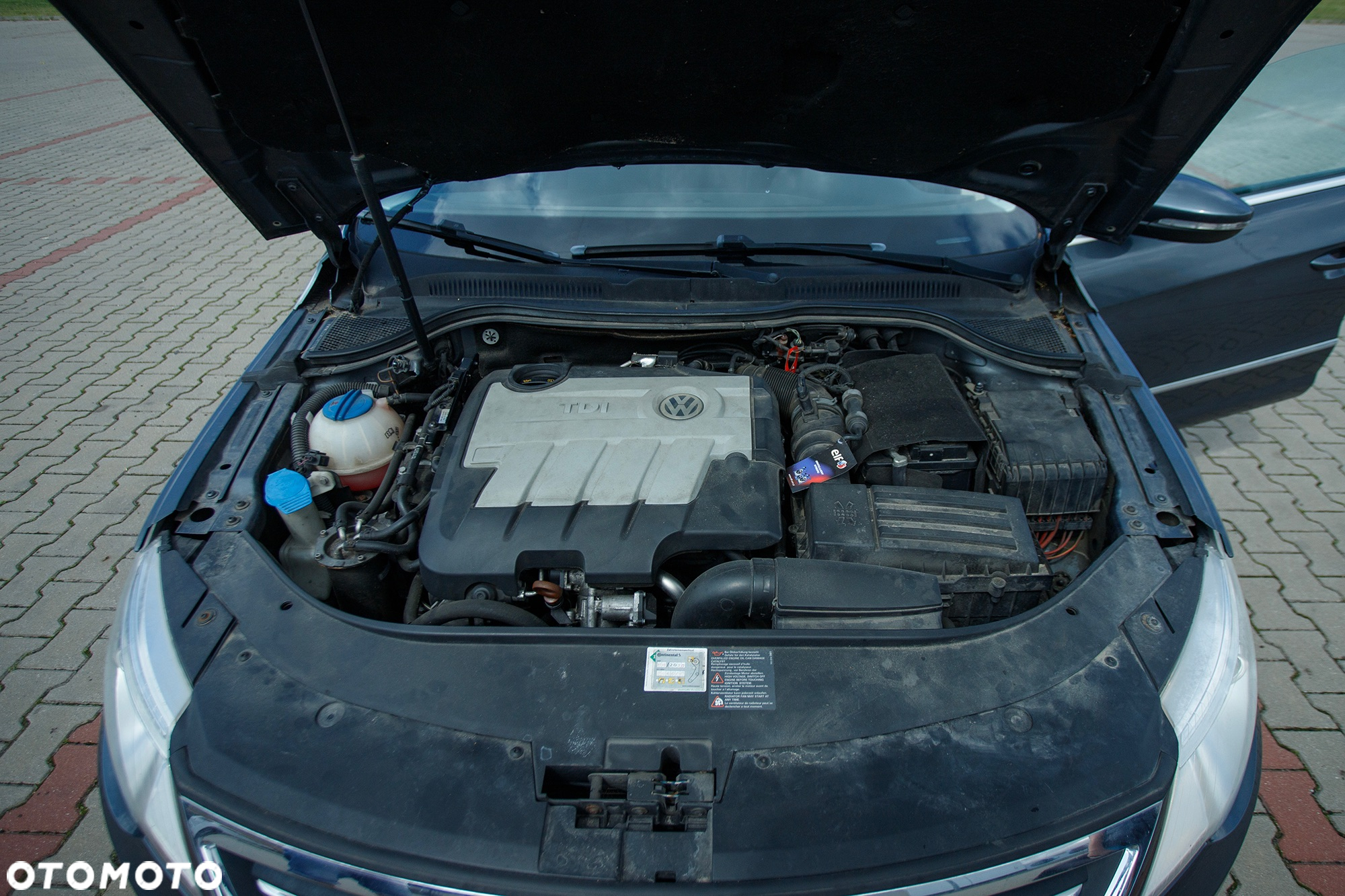 Volkswagen Passat 2.0 TDI Comfortline - 8