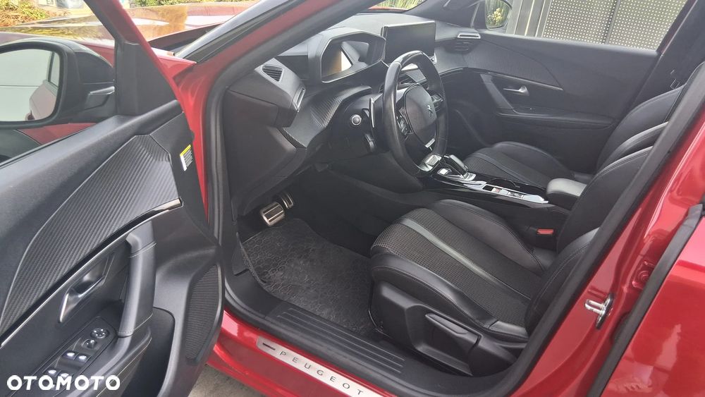 Peugeot 2008 1.5 BlueHDi GT Line S&S EAT8 - 18