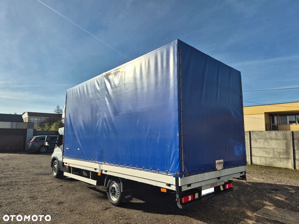Iveco DAILY PLANDEKA 12EP 3.0 180KM MANUAL SERWIS ASO BEZWYPADKOWY ZADBANY 2023 PODUSZKI FV23% KLIMA WEBASTO 35S18 FULL LED - 12
