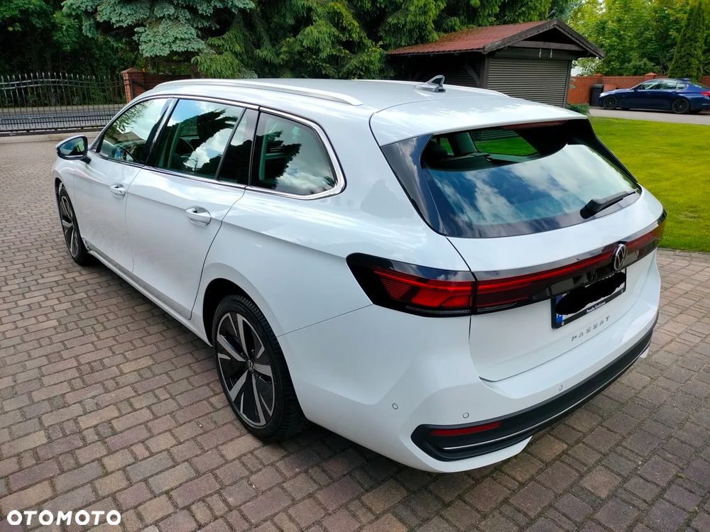 Volkswagen Passat - 3