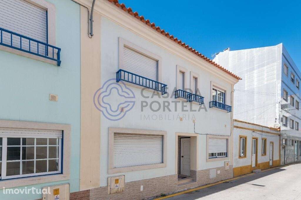 Apartamento T2 duplex próximo do centro das Caldas da Rainha - Grande imagem: 3/20