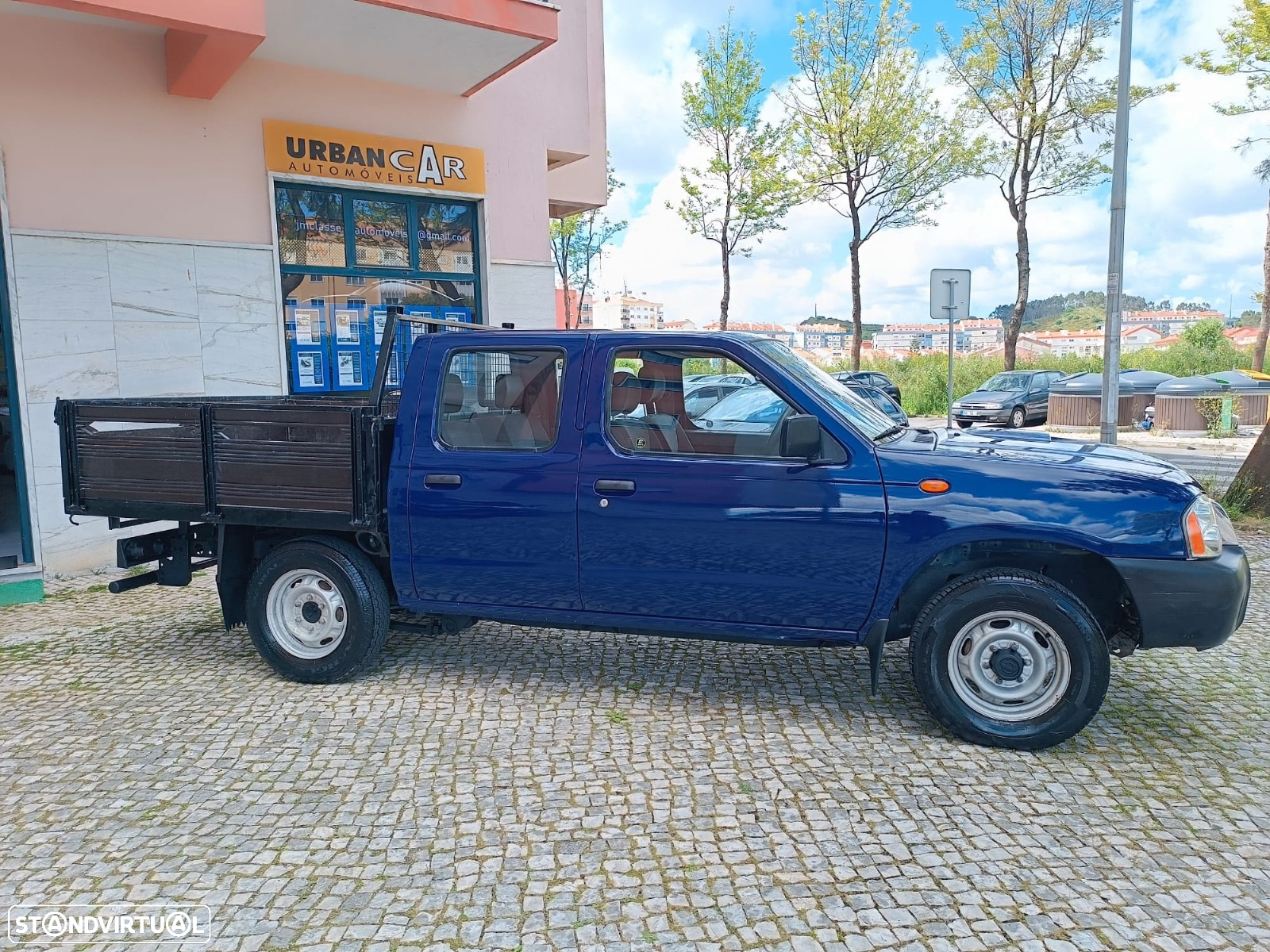 Nissan Pick Up - 19