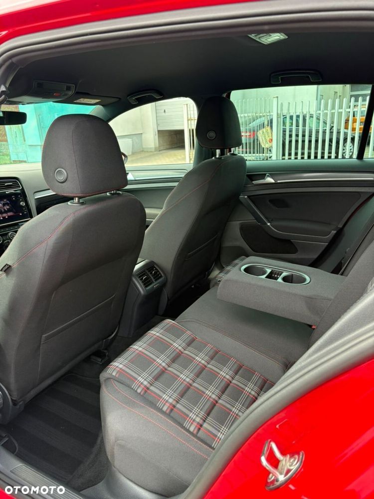 Volkswagen Golf 2.0 TSI BMT GTI Performance DSG - 32