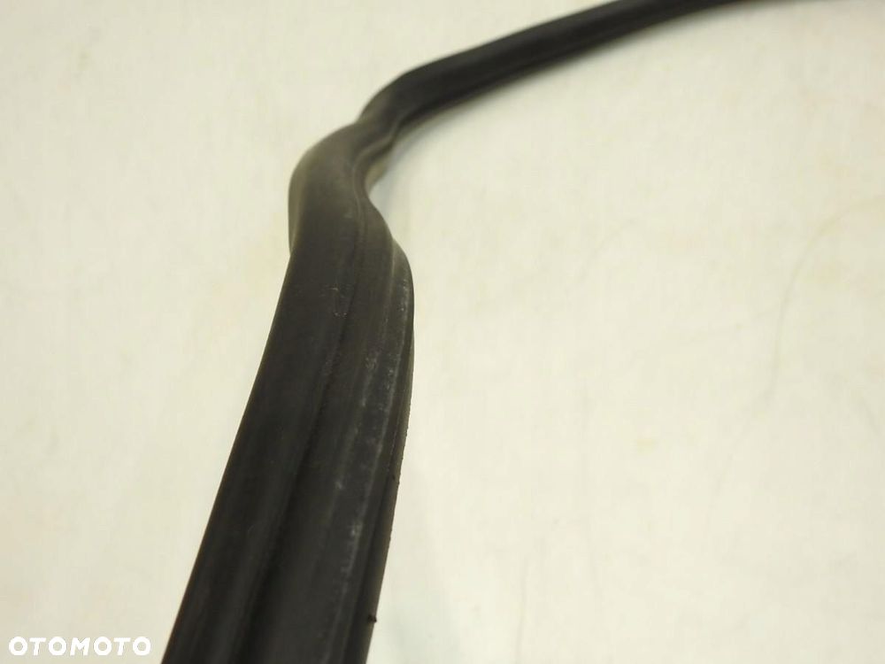 USZCZELKA DRZWI LEWY TYŁ BMW X3 E83 . - 5