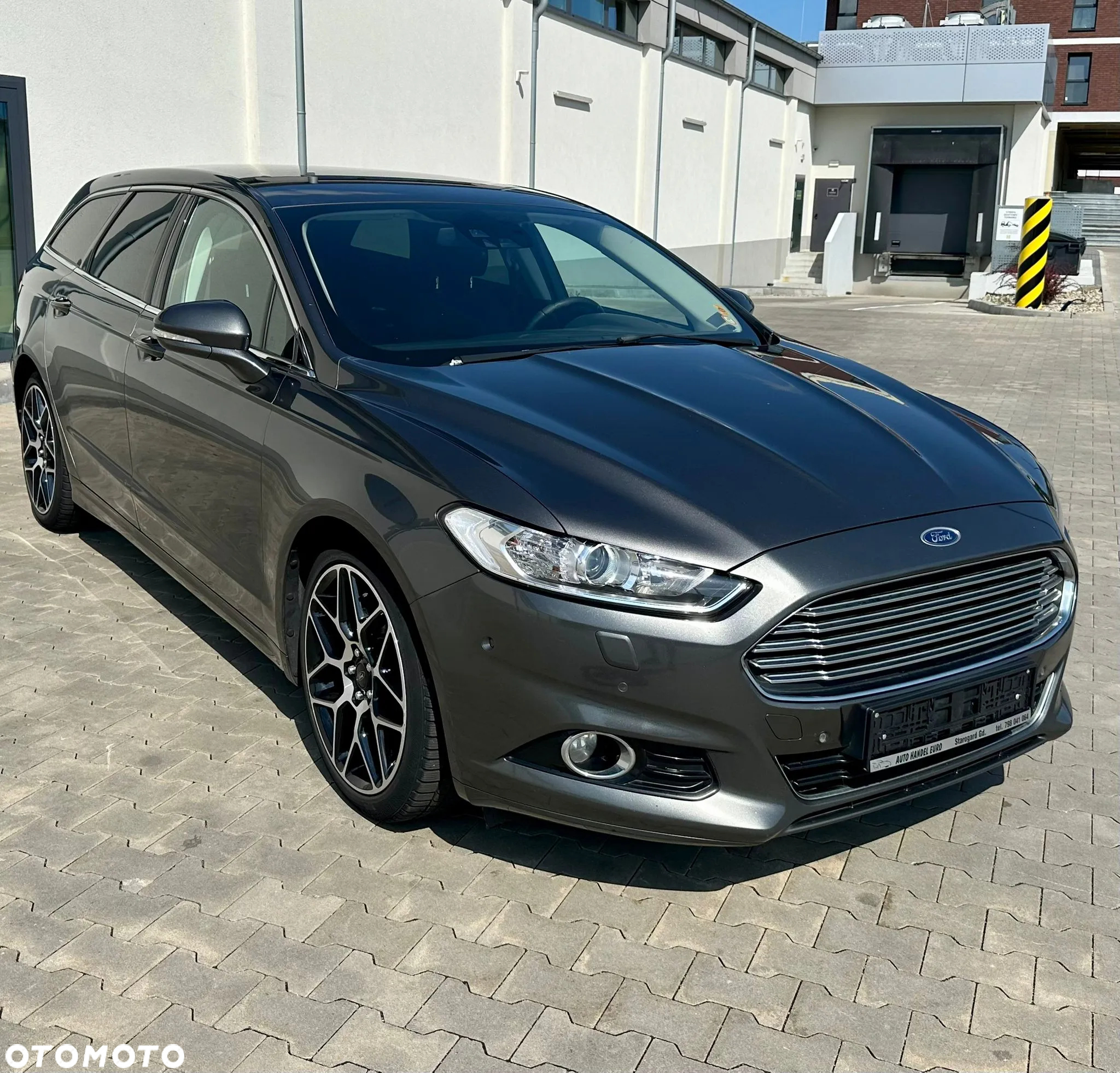 Ford Mondeo 1.5 EcoBoost Ambiente Plus - 3