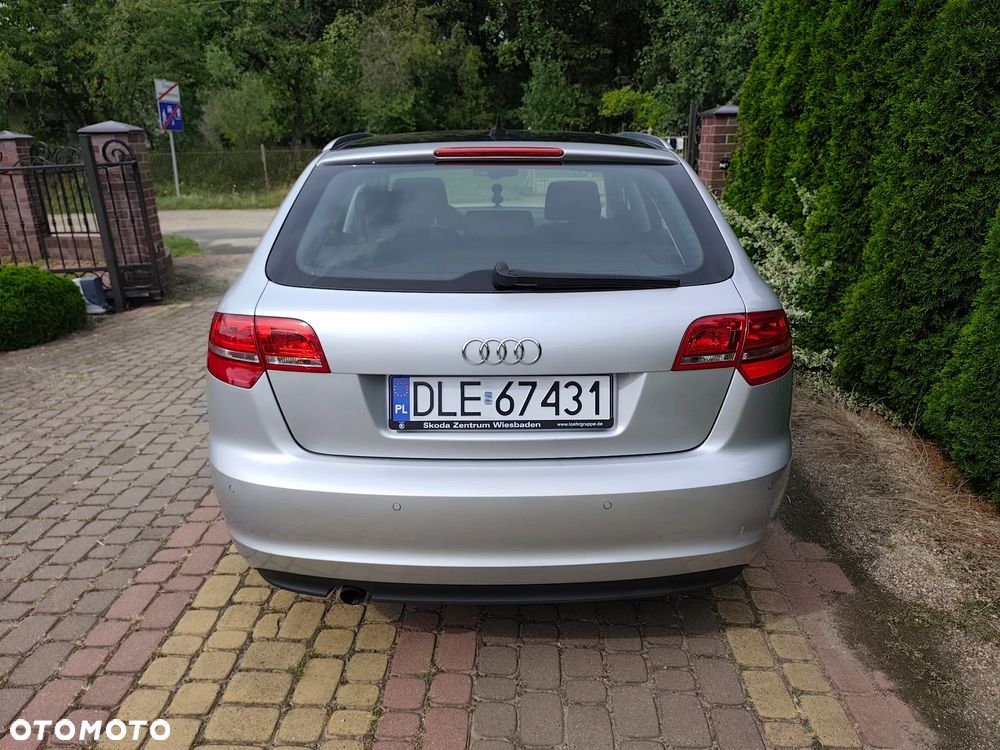 Audi A3 Sportback 2.0 TDI Ambition - 4