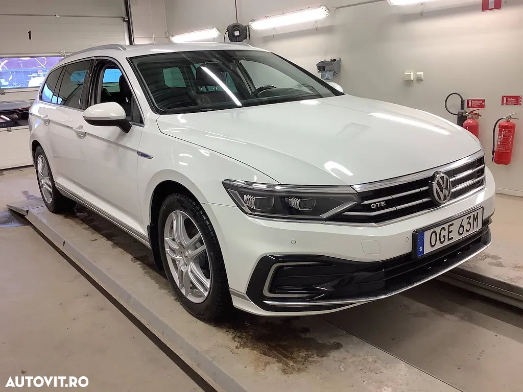 Volkswagen Passat Variant 1.4 TSI Plug-In-Hybrid DSG GTE - 9