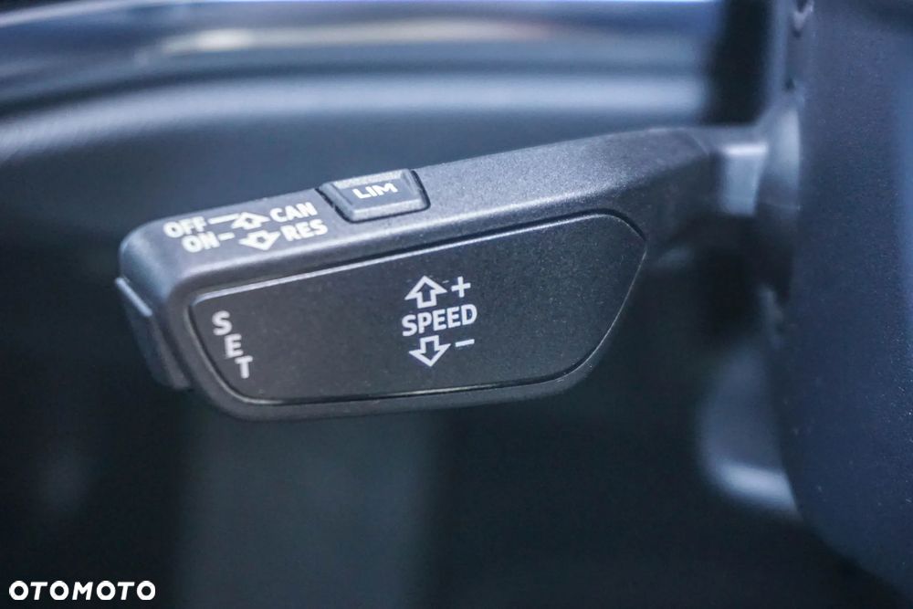 Audi Q3 35 TDI S tronic - 14