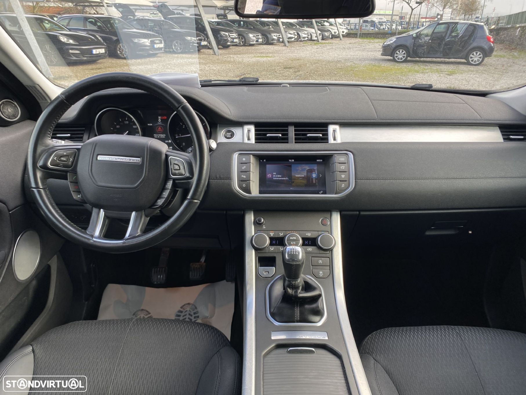 Land Rover Range Rover Evoque 2.0 eD4 SE - 9