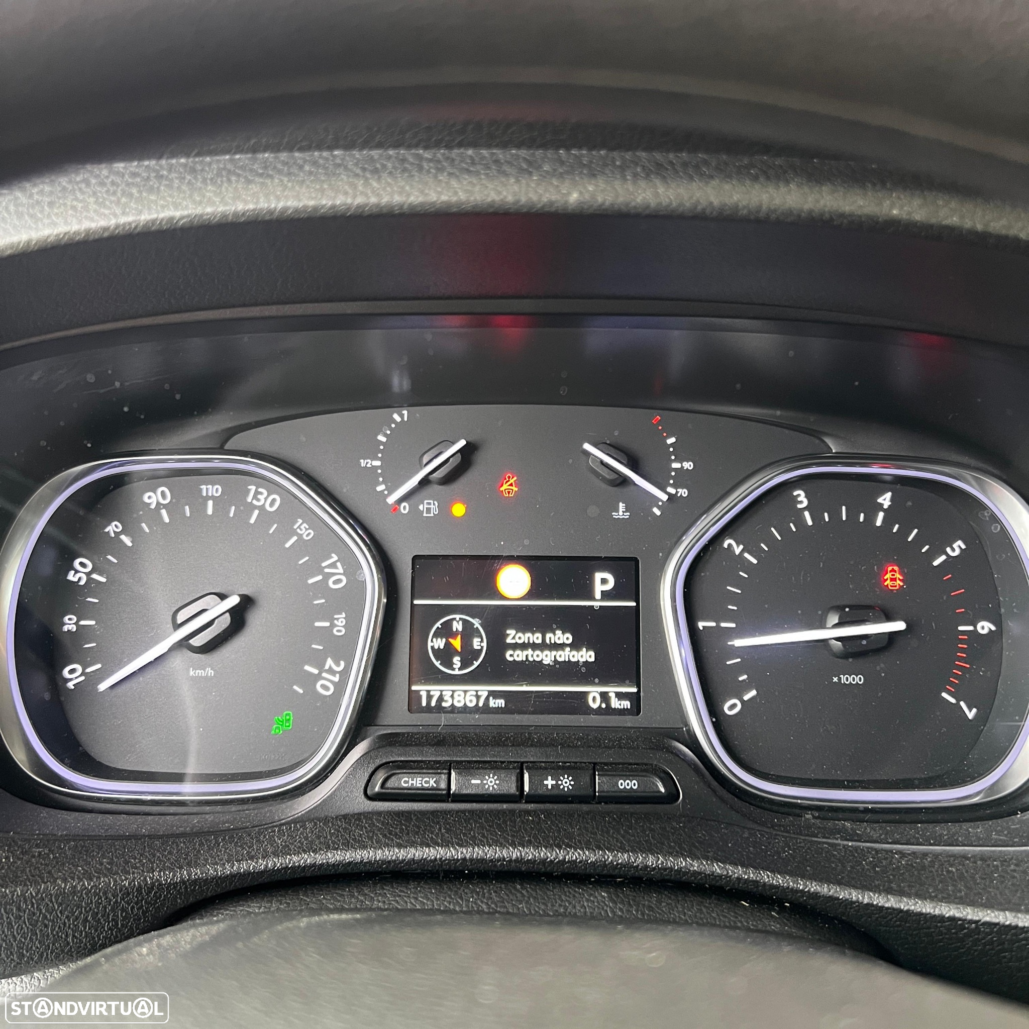 Peugeot Expert - 10