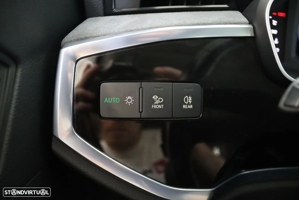 Audi Q3 35 TFSI S line - 17