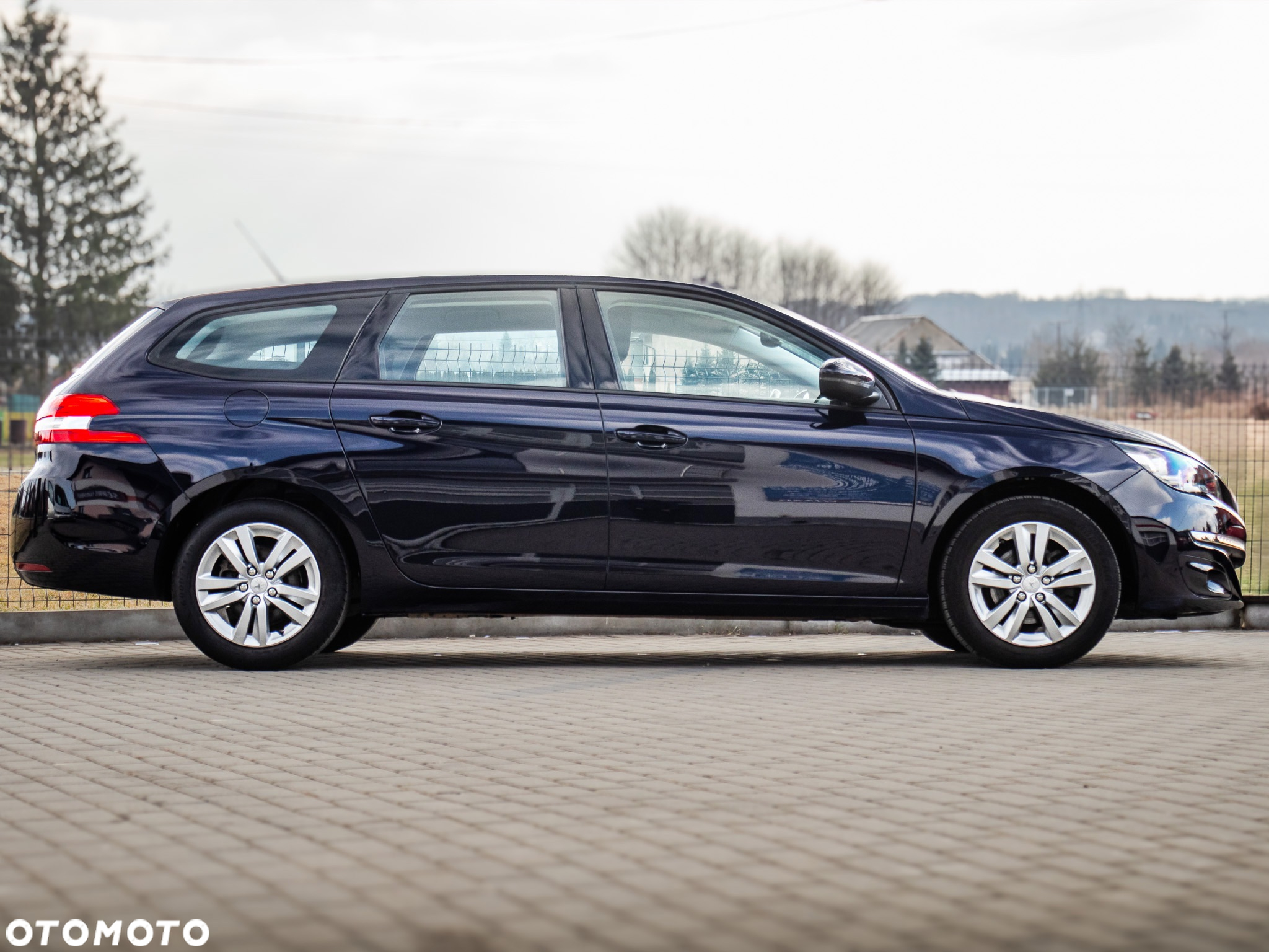 Peugeot 308 PureTech 130 Allure - 8