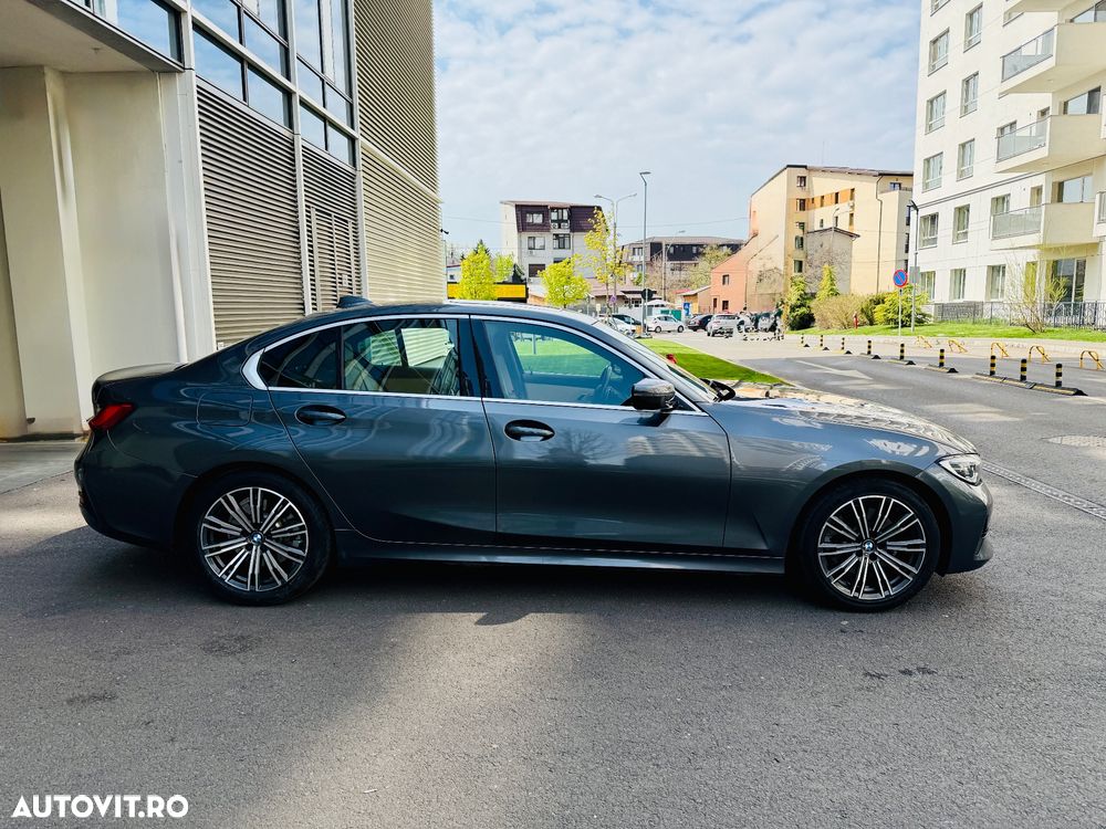 BMW Seria 3 330i Aut. Advantage - 3