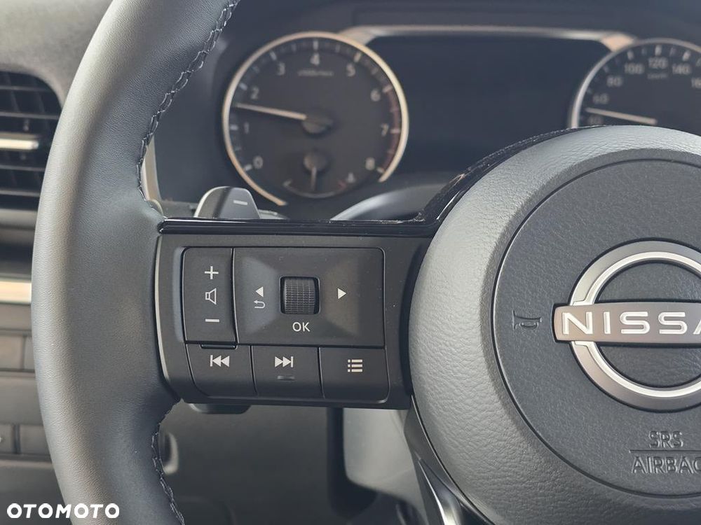 Nissan Qashqai 1.3 DIG-T MHEV Acenta Xtronic - 17