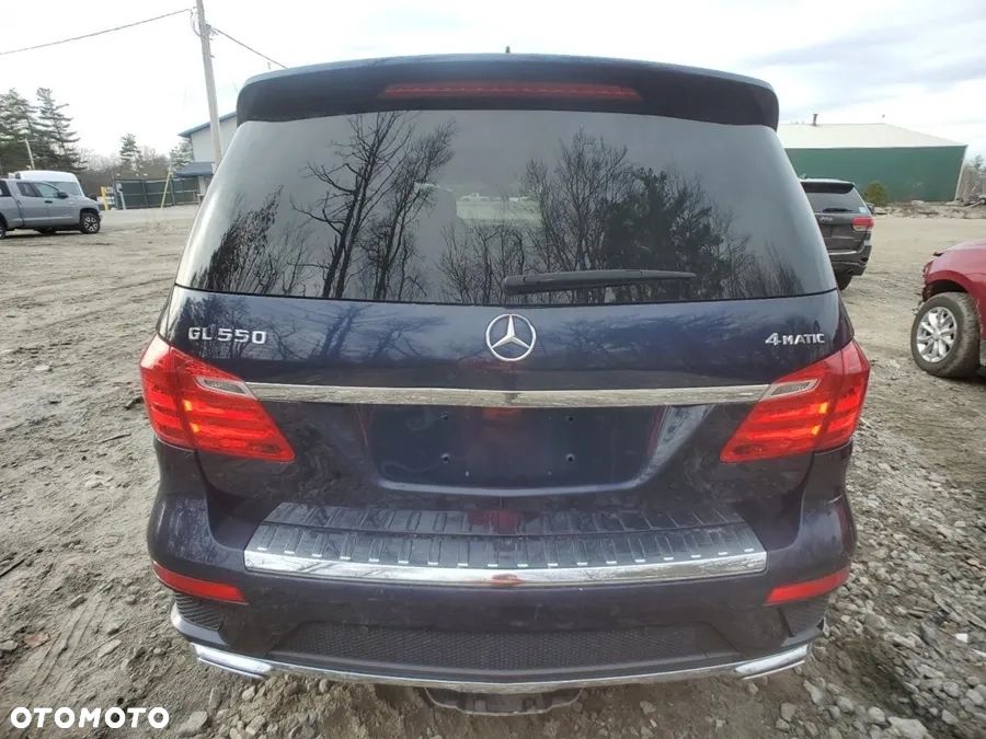 Mercedes-Benz GL - 9