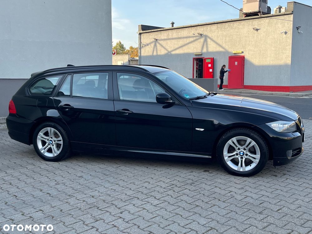 BMW Seria 3 318i Edition Lifestyle - 9