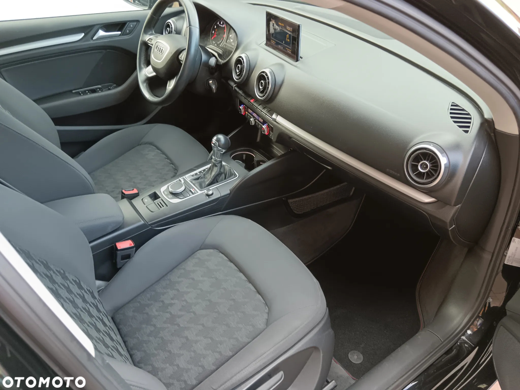 Audi A3 1.4 TFSI Edycja Specjalna S tronic - 10