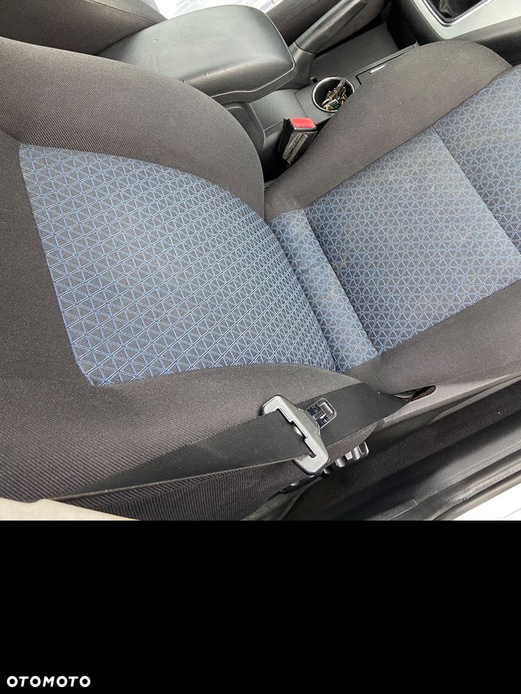 Ford Mondeo 1.8 Ghia - 15