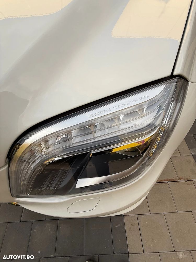 Mercedes-Benz GLK 220 CDI DPF BlueEFFICIENCY 7G-TRONIC SPORT EDITION - 16